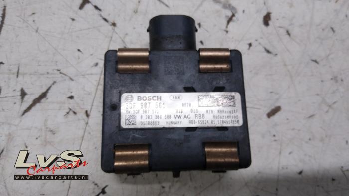 Volkswagen Golf ACC Sensor (Entfernung)