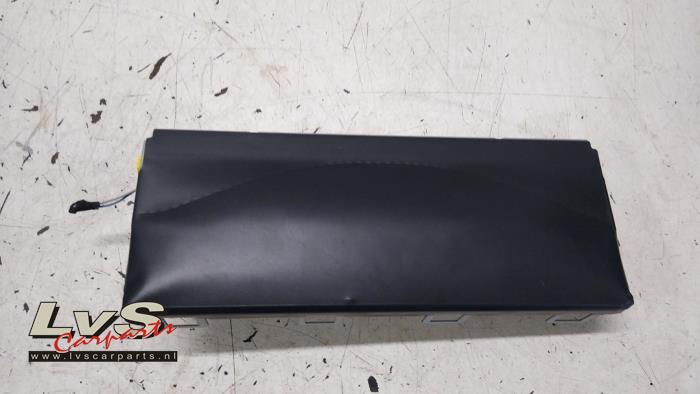 Volkswagen Golf Airbag genou