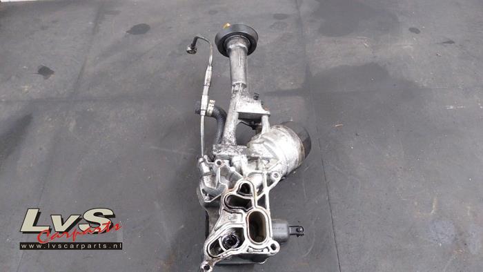 Opel Combo Oil filter housing