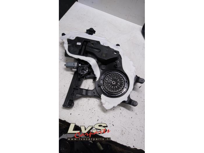 Peugeot Partner Mécanique vitre 2portes avant gauche