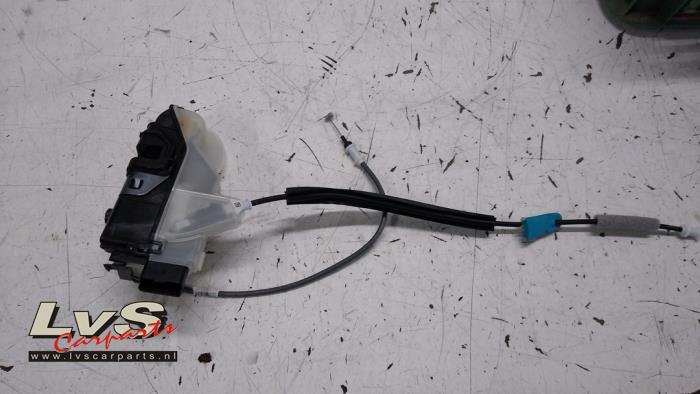 Peugeot Partner Deurslot Mechaniek 2Deurs links