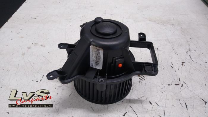 Peugeot 5008 Moteur de ventilation chauffage