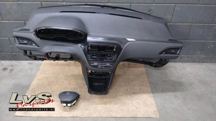 Peugeot 208 Airbag set + dashboard