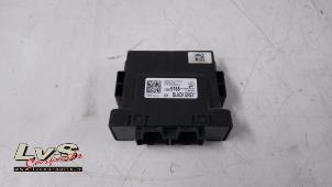 Gebruikte Gateway module Opel Karl 1.0 12V Prijs € 15,00 Margeregeling aangeboden door LvS Carparts