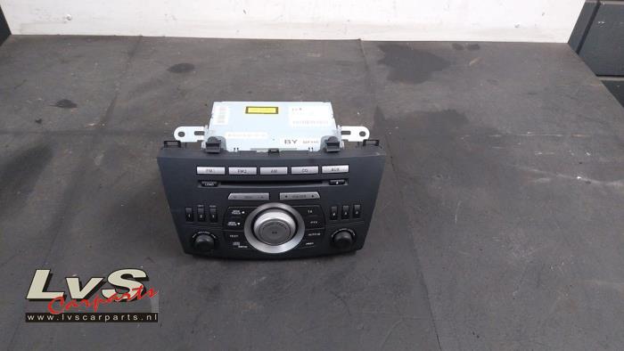 Mazda 3. Radio CD Spieler