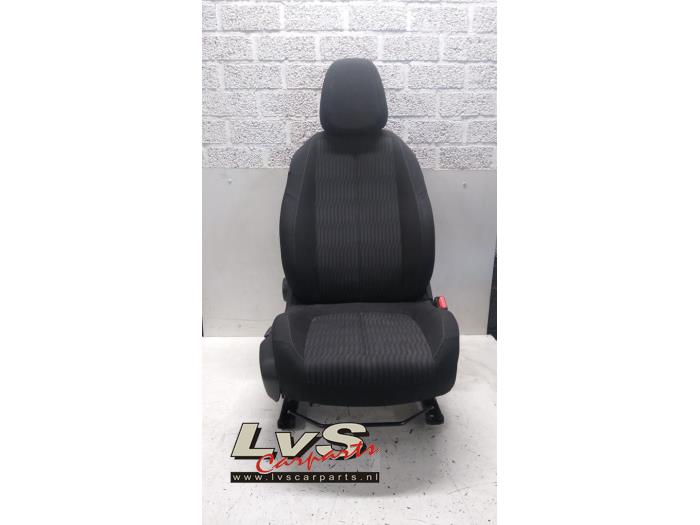 Peugeot 308 Siège droit