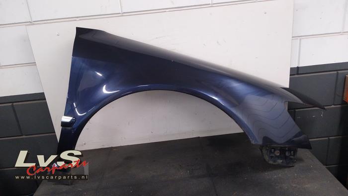 Volkswagen Phaeton Front wing, right
