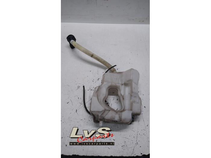 Mini Countryman Front windscreen washer reservoir