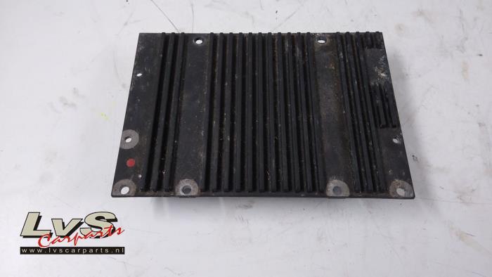 Volvo XC90 Radio amplifier