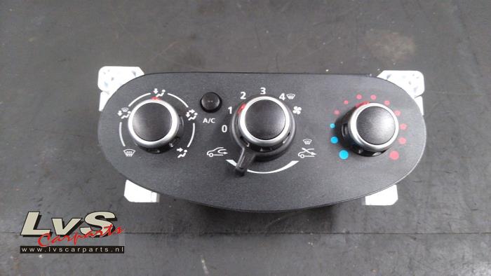 Dacia Dokker Heater control panel