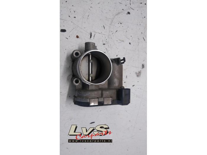 Ford Focus Drosselklappengehäuse