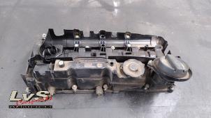 Gebruikte Kleppendeksel BMW 3 serie (F30) 318d 2.0 16V Prijs € 100,00 Margeregeling aangeboden door LvS Carparts