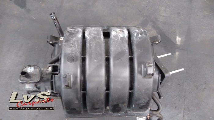 Insugsrör från en Suzuki SX4 (EY/GY) 1.6 16V 4x2 2011