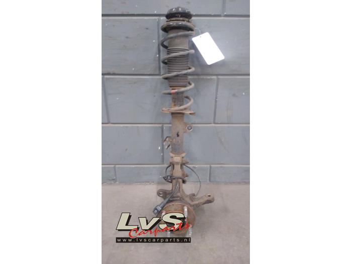 Nissan Note Schokdemperpoot links-voor