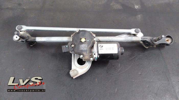 BMW 1-Série Moteur+mécanique essuie-glace