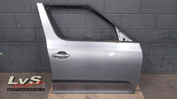 Skoda Yeti Front door 4-door, right