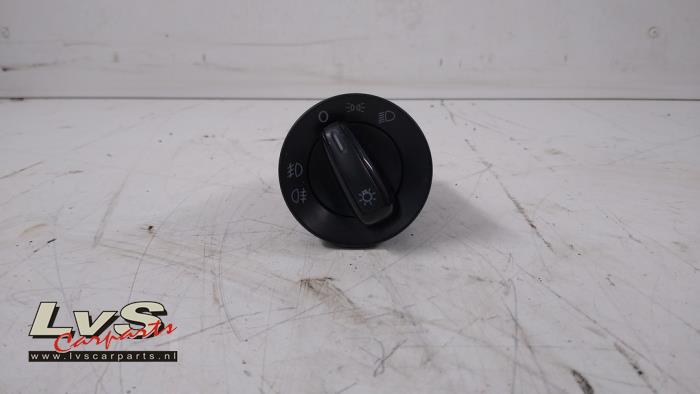Volkswagen UP Light switch