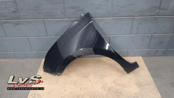 Hyundai I10 Front wing, left