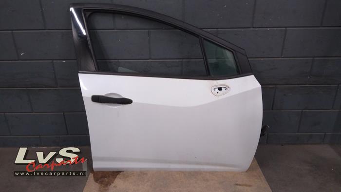 Nissan Micra Portier 4Deurs rechts-voor