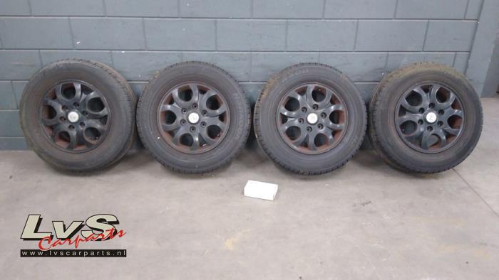 Hyundai H300 Kit jantes + pneumatiques