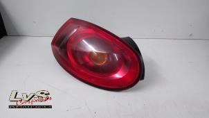 Begagnade Baklykta, vänster Fiat Bravo (198A) 1.4 MultiAir 16V Pris € 25,00 Marginaltabell erbjuds av LvS Carparts