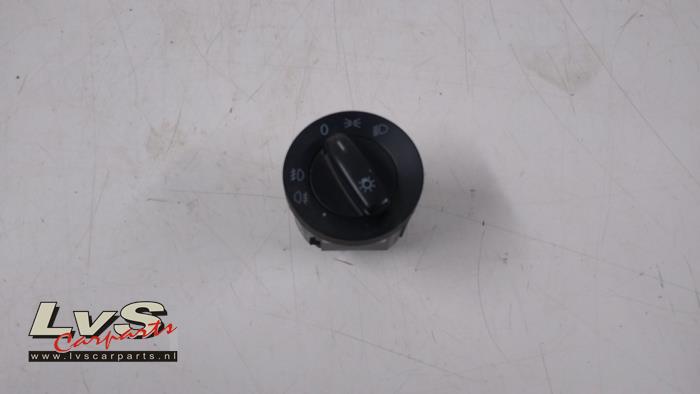 Volkswagen Caddy Light switch