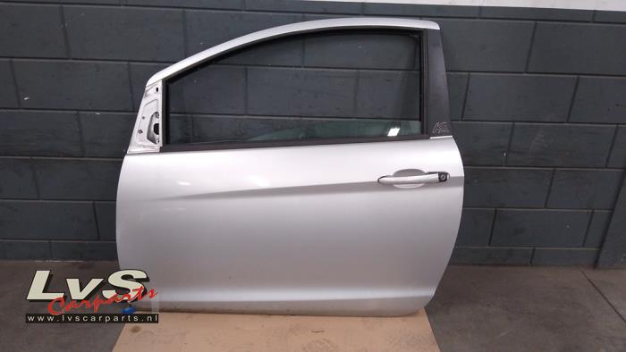 Ford KA Door 2-door, left