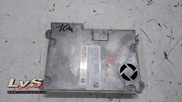 Mercedes B-Klasse Communication module