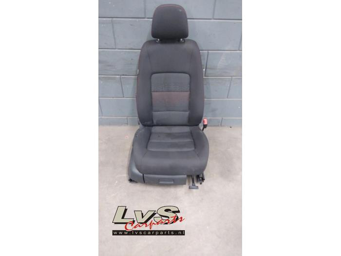 Volkswagen Golf Sportsvan Siège droit