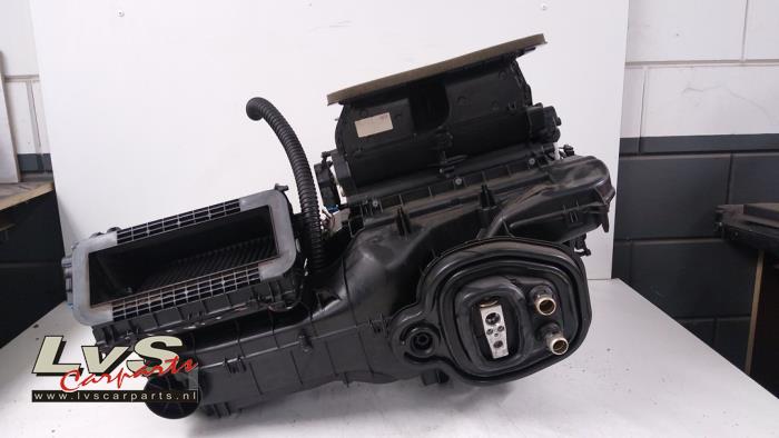 Volkswagen Golf Sportsvan Heizgehäuse