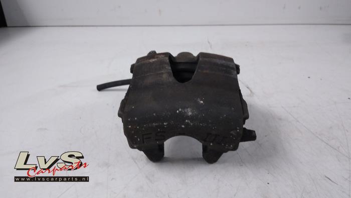 Volkswagen Golf Sportsvan Front brake calliper, right
