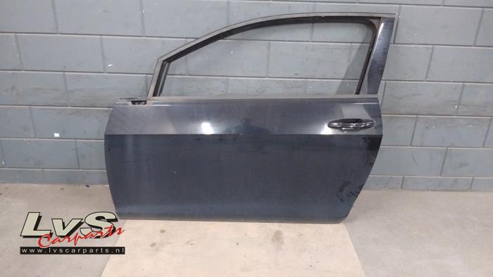 Volkswagen Golf Door 2-door, left