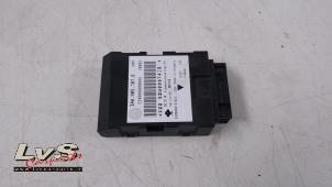 Begagnade Start/stopp-dator Volkswagen Passat Variant (365) 1.4 TSI 16V Pris € 30,00 Marginaltabell erbjuds av LvS Carparts