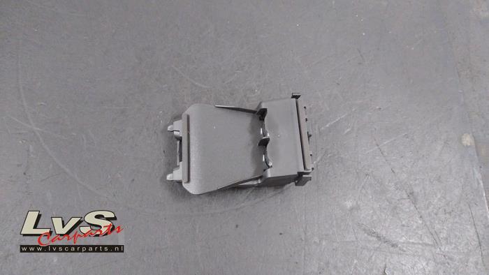 Mazda 2. Rain sensor