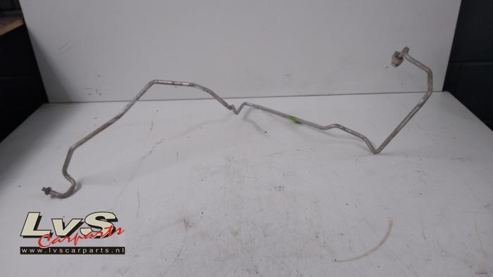 Ford B-Max Air conditioning line