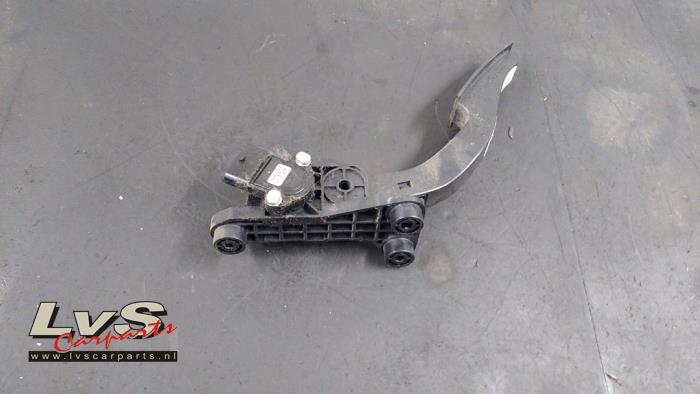 Hyundai IX20 Pédale d'accélérateur