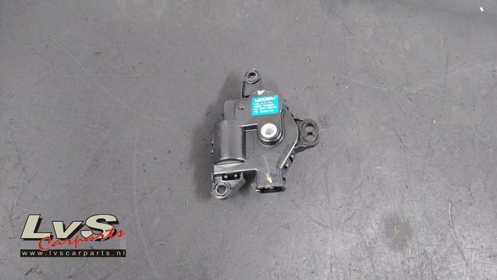 Hyundai IX20 Clapet chauffage moteur