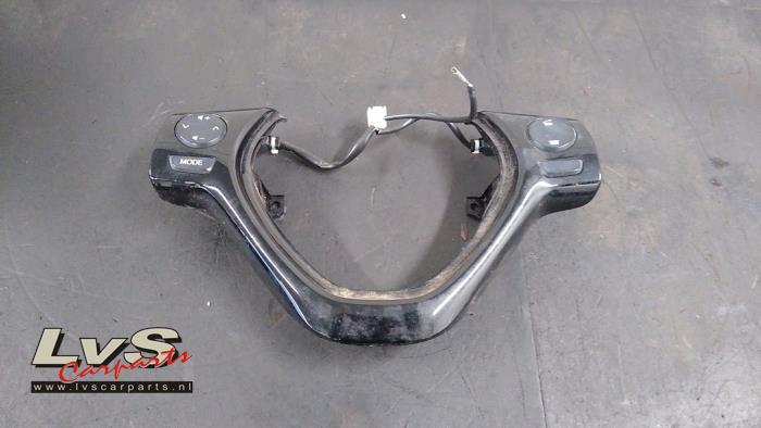 Citroen C1 Steering wheel mounted radio control