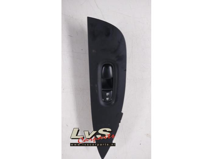 Nissan Qashqai Electric window switch