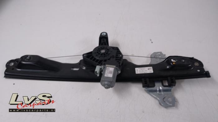 Nissan Qashqai Ruitmechaniek 4Deurs rechts-voor