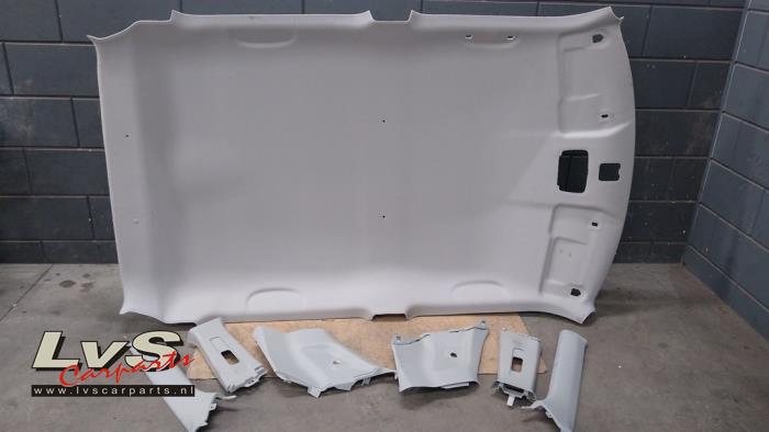 Suzuki Swift Revêtement plafond