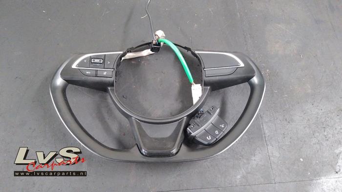 Suzuki Swift Steering wheel mounted radio control