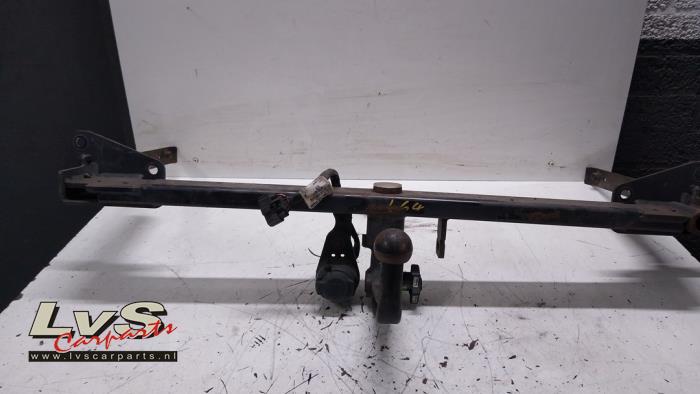 Opel Astra Towbar