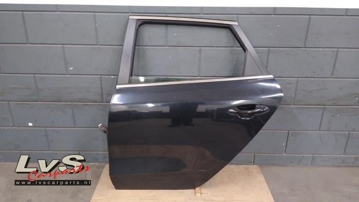 Kia Ceed Tür 4-türig links hinten