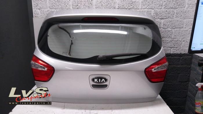Kia Rio Hayon