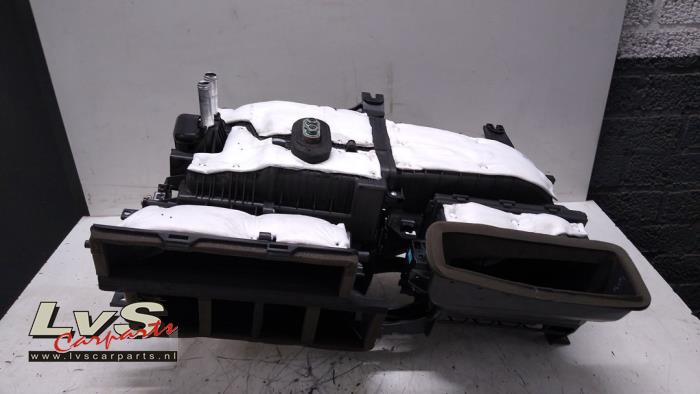 Kia Ceed Heizgehäuse