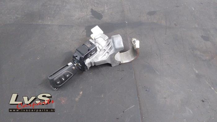 Toyota Aygo Zündschloss+Schlüssel