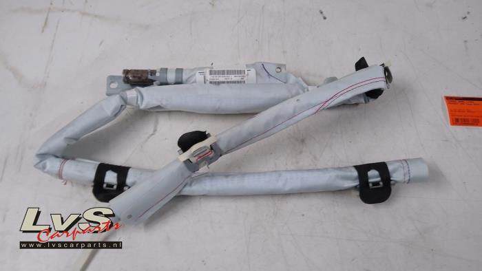 Peugeot 208 Airbag hemel links