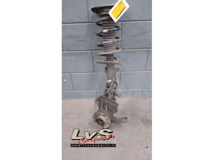 Peugeot Expert Stoßdämpferstrebe links vorne