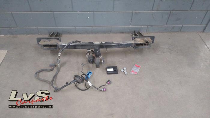 Opel Zafira Anhängerkupplung